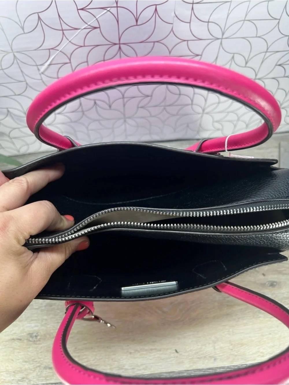 Michael Kors Mercer Medium Color-Block Belted Satchel! Preowned!